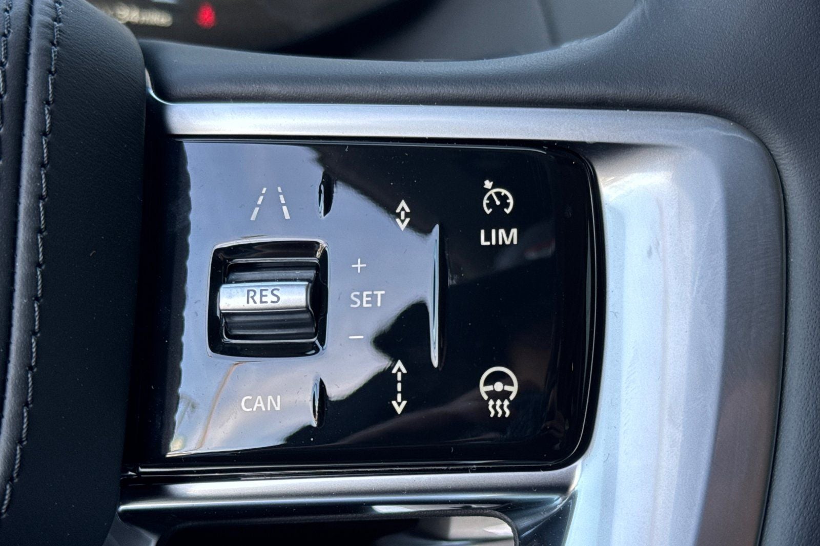 2026 Land Rover Range Rover SE