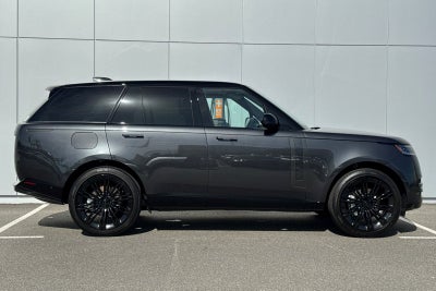 2026 Land Rover Range Rover SE