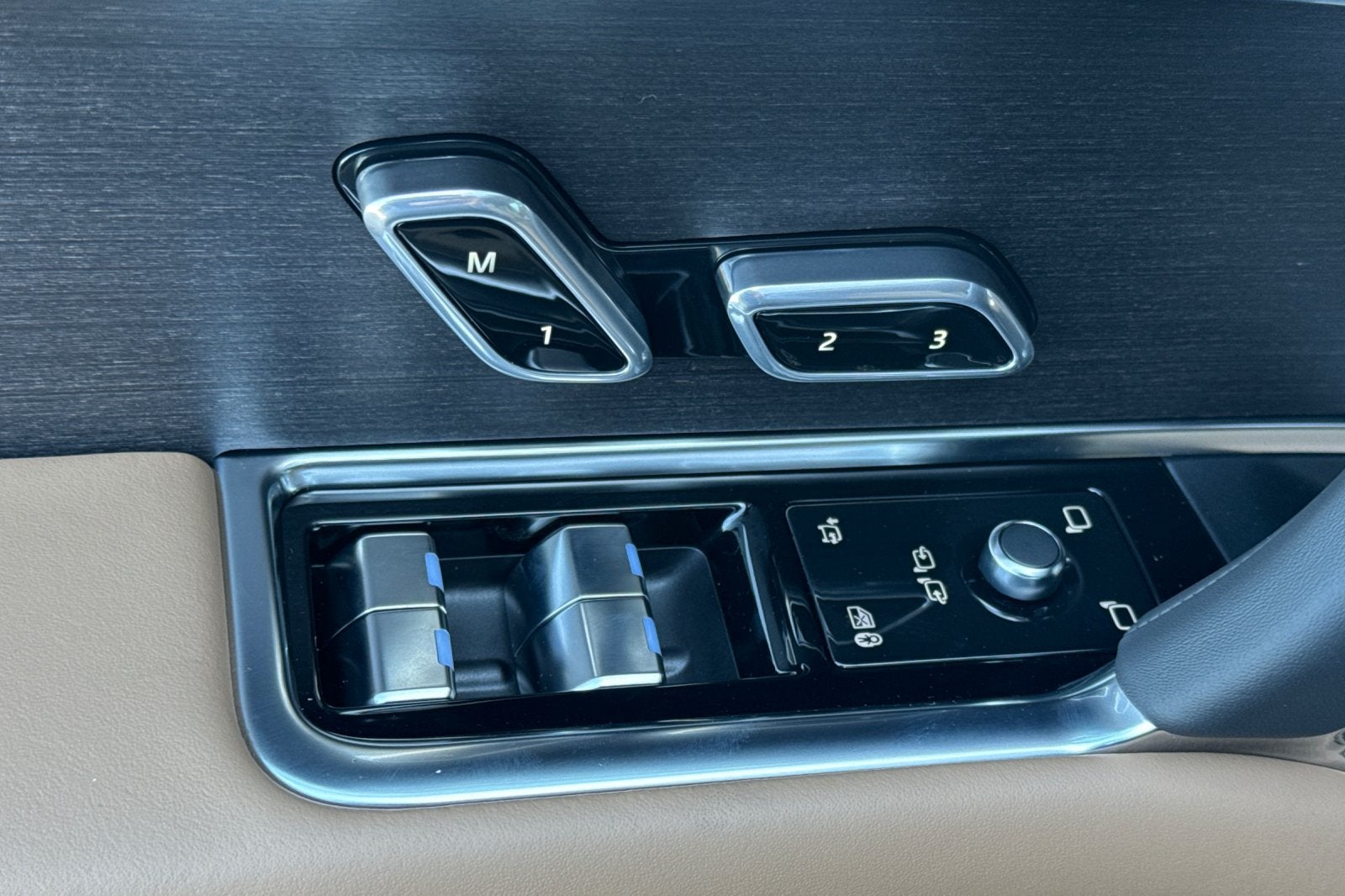 2027 Land Rover Range Rover SE