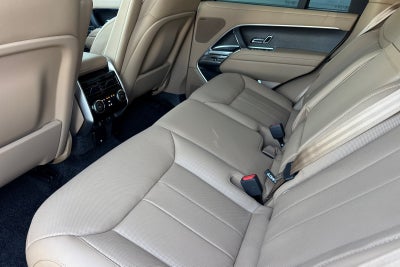 2027 Land Rover Range Rover SE