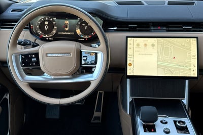 2027 Land Rover Range Rover SE