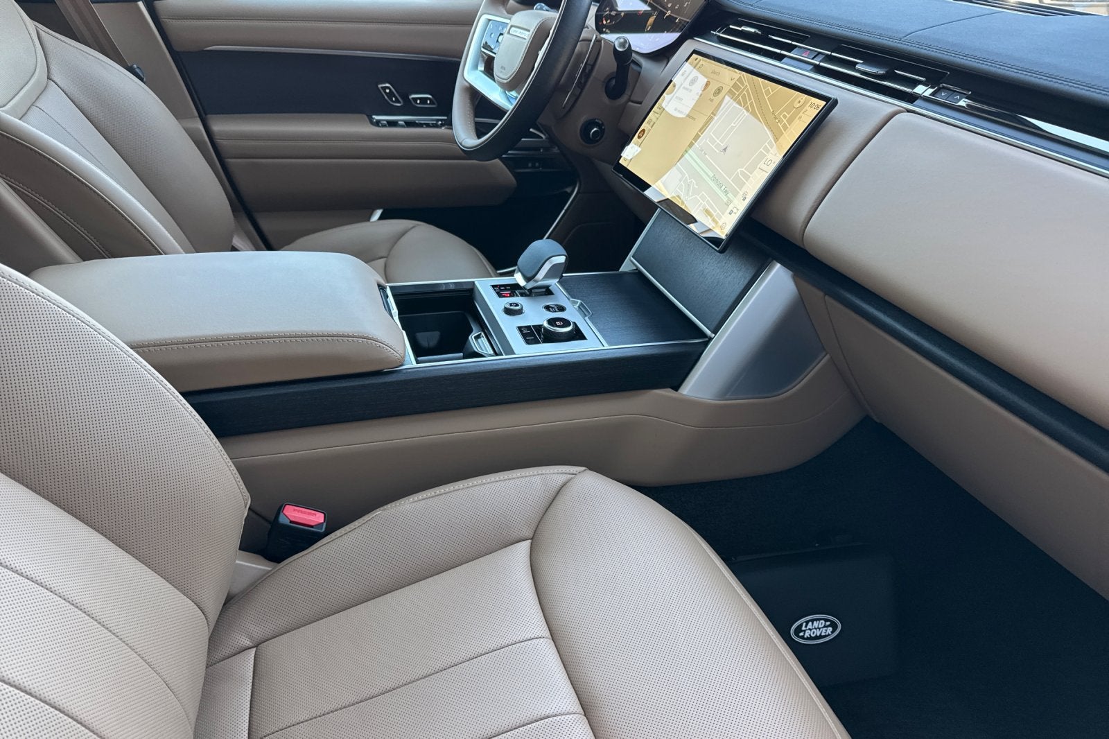 2027 Land Rover Range Rover SE