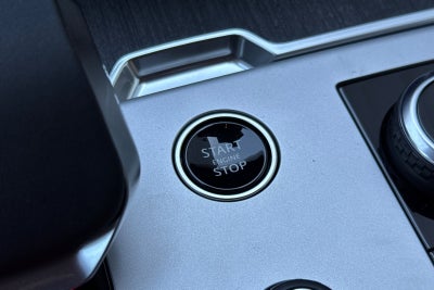 2027 Land Rover Range Rover SE