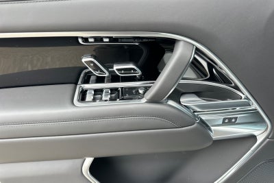 2025 Land Rover Range Rover SE LWB