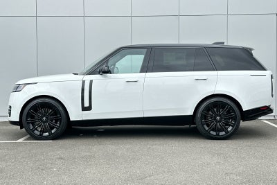 2025 Land Rover Range Rover SE LWB