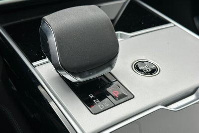 2025 Land Rover Range Rover SE LWB