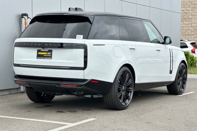 2025 Land Rover Range Rover SE LWB