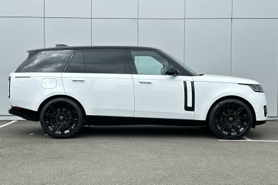 2025 Land Rover Range Rover SE LWB