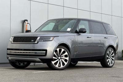 2025 Land Rover Range Rover SE LWB
