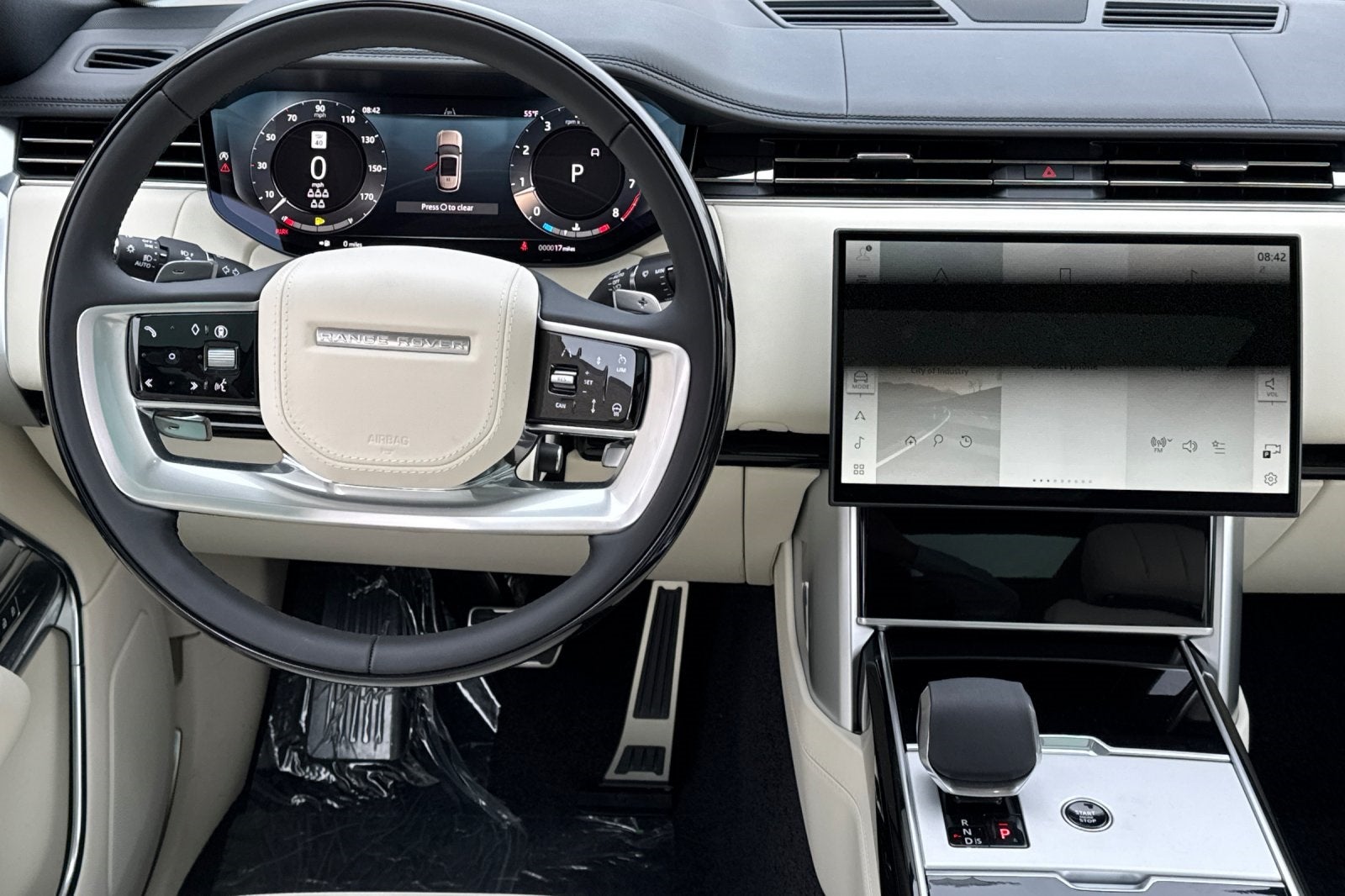 2025 Land Rover Range Rover SE LWB