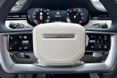 2025 Land Rover Range Rover SE LWB