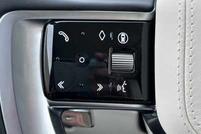 2025 Land Rover Range Rover SE LWB