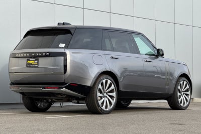 2025 Land Rover Range Rover SE LWB