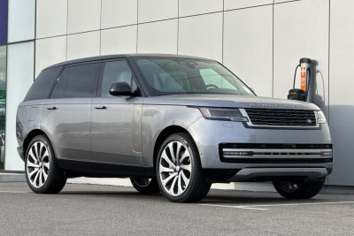 2025 Land Rover Range Rover SE LWB