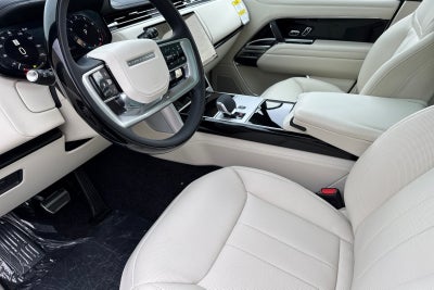 2025 Land Rover Range Rover SE LWB