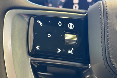 2026 Land Rover Range Rover SE LWB