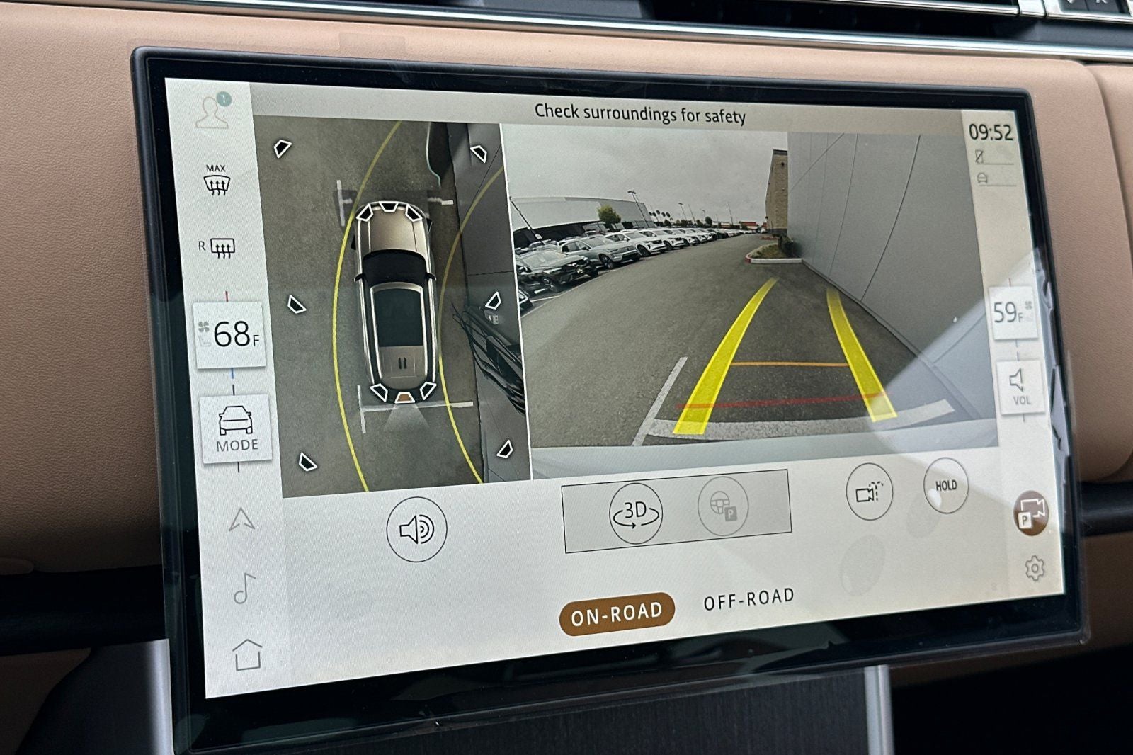 2025 Land Rover Range Rover SE LWB