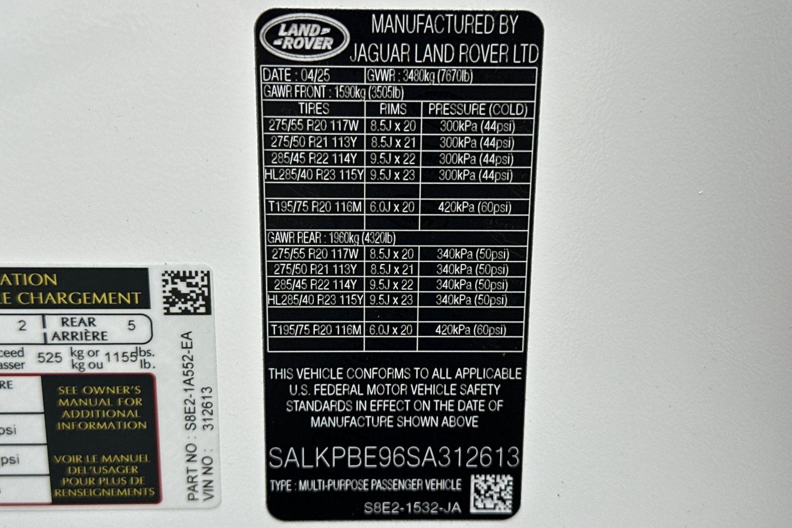 2025 Land Rover Range Rover SE LWB