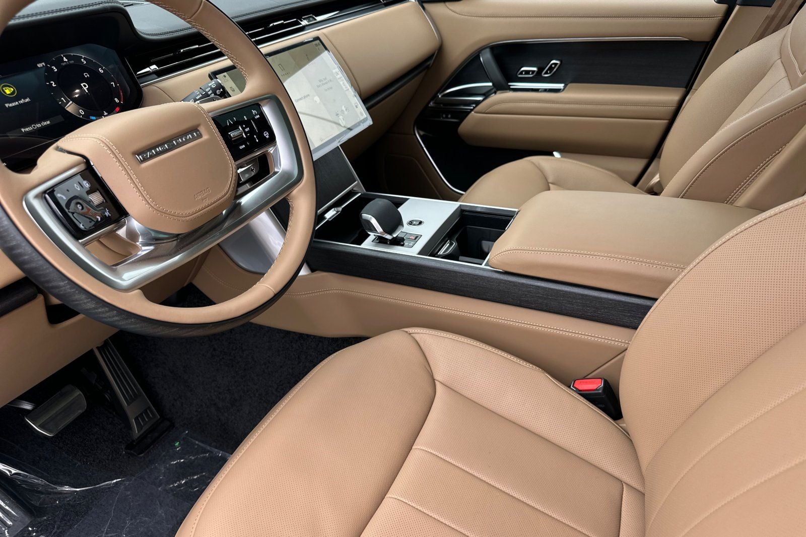 2025 Land Rover Range Rover SE LWB