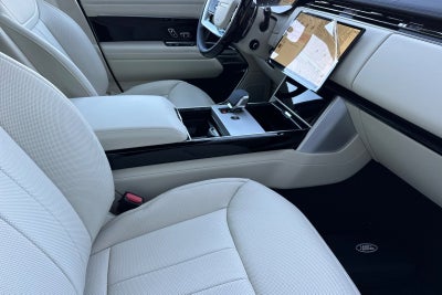 2026 Land Rover Range Rover SE LWB