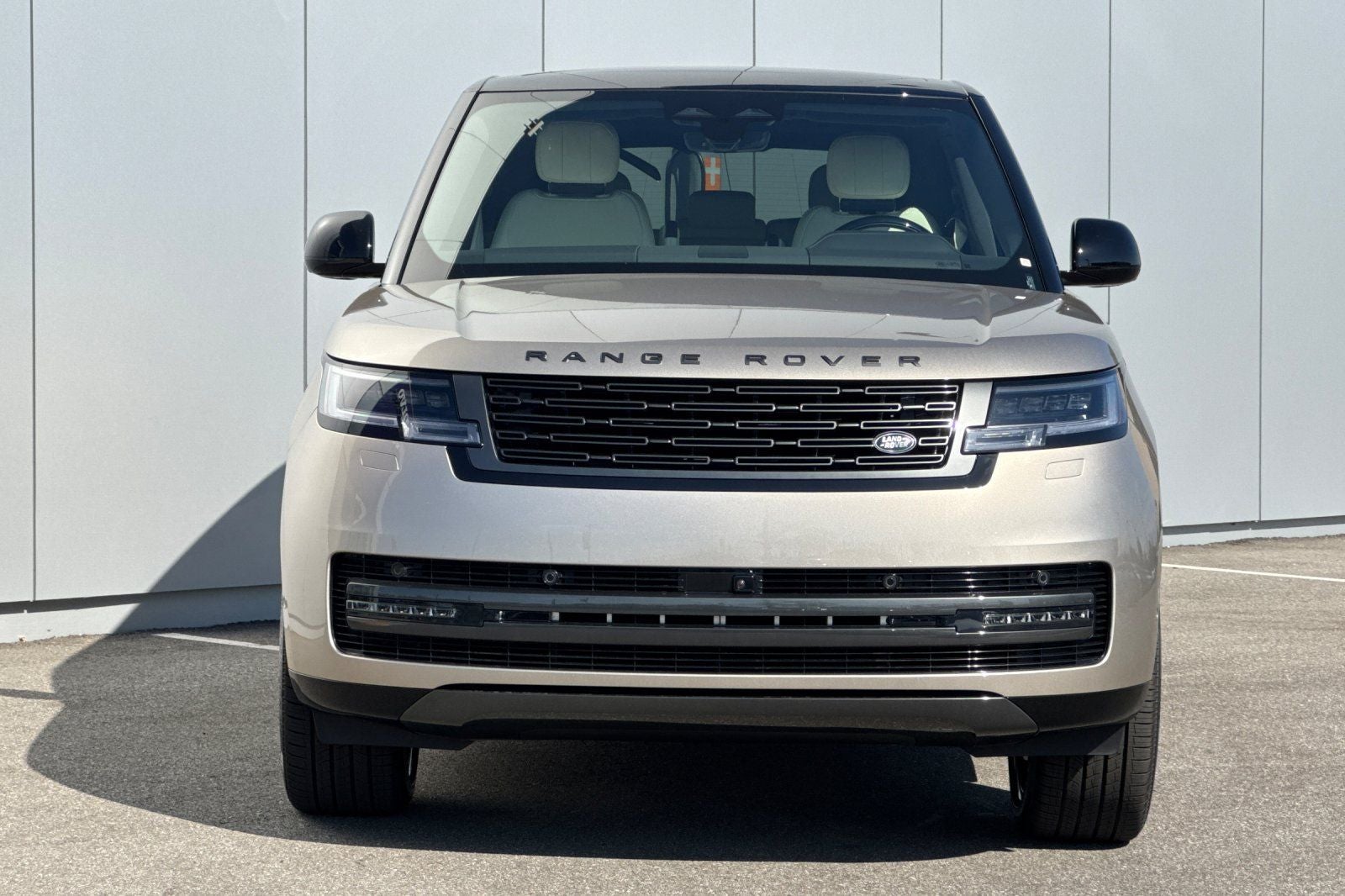 2026 Land Rover Range Rover SE LWB