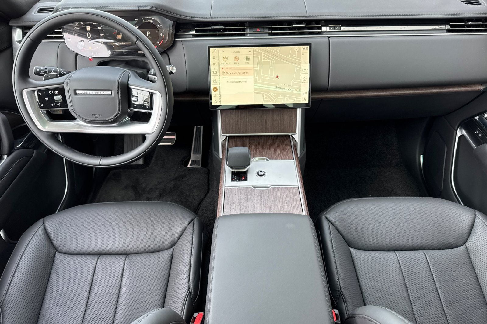 2026 Land Rover Range Rover SE LWB