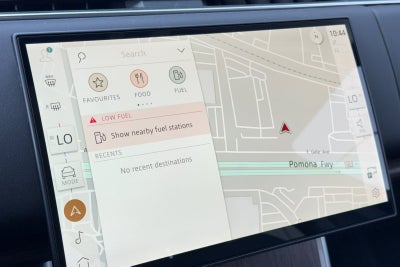 2026 Land Rover Range Rover SE LWB