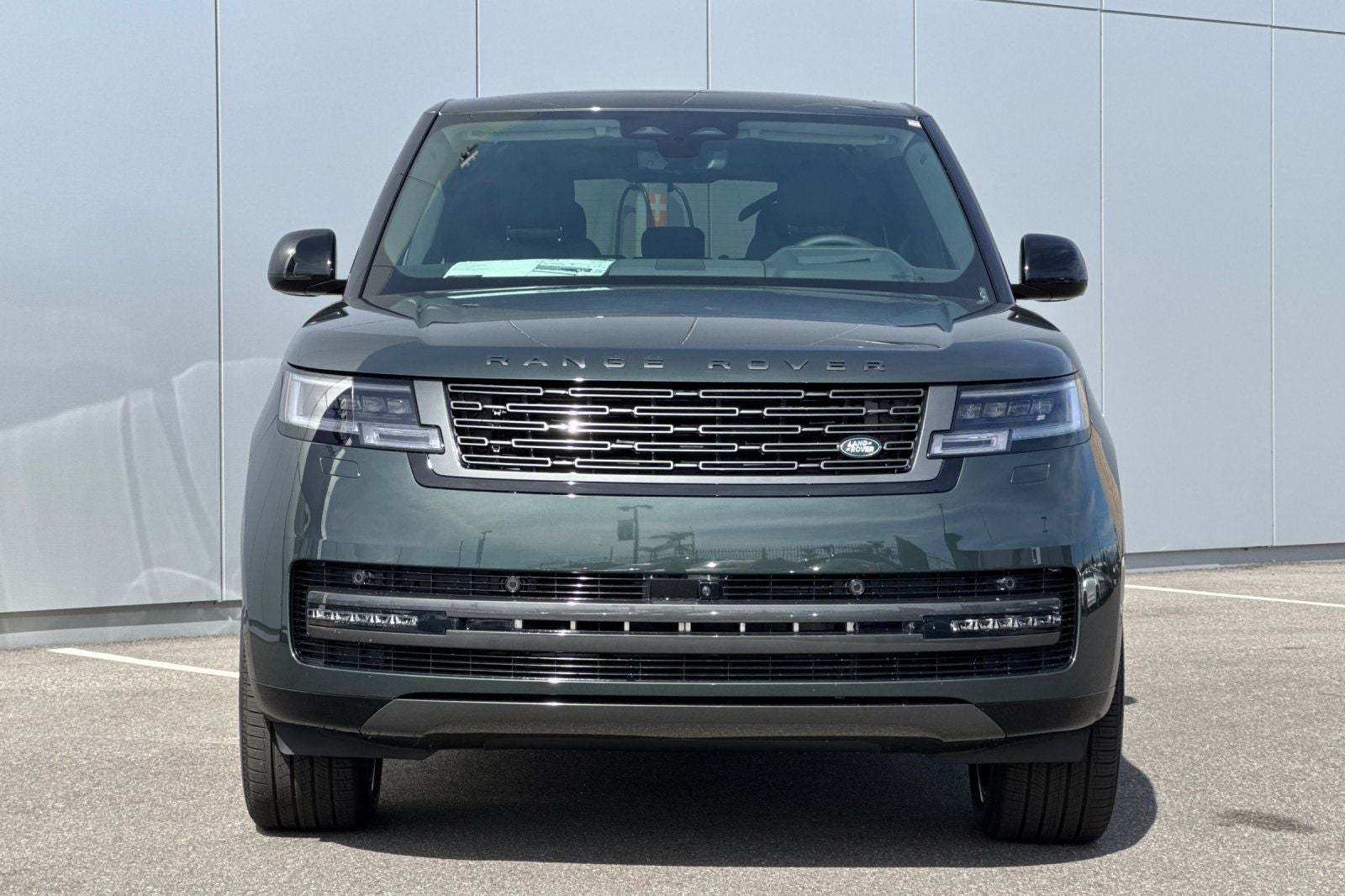 2026 Land Rover Range Rover SE LWB