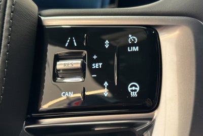 2026 Land Rover Range Rover SE LWB