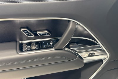 2026 Land Rover Range Rover SE LWB