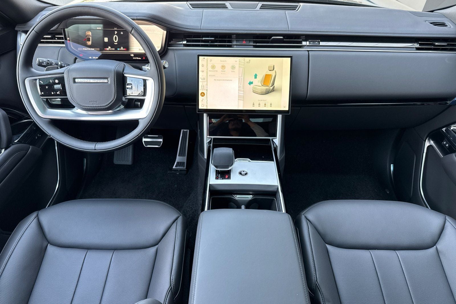 2026 Land Rover Range Rover SE LWB