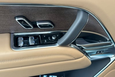 2026 Land Rover Range Rover SE LWB