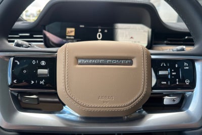 2026 Land Rover Range Rover SE LWB