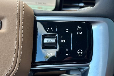 2026 Land Rover Range Rover SE LWB
