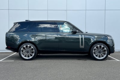 2026 Land Rover Range Rover SE LWB
