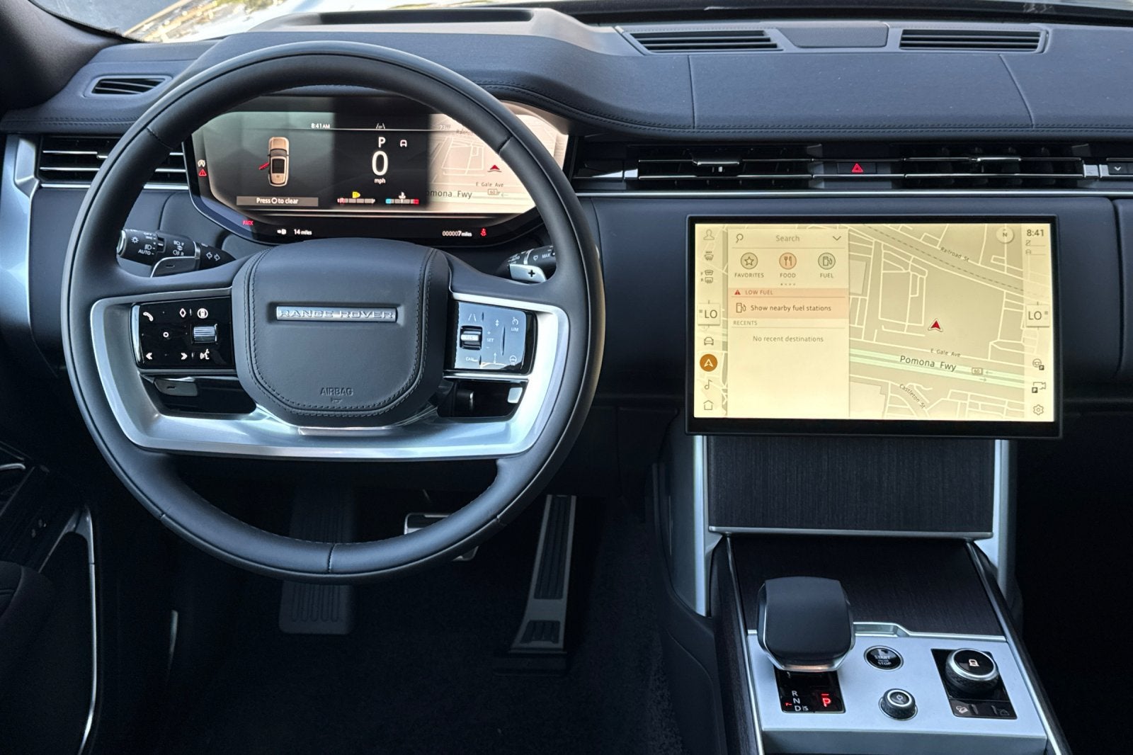 2027 Land Rover Range Rover SE LWB