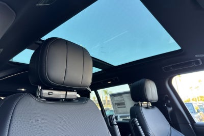 2027 Land Rover Range Rover SE LWB