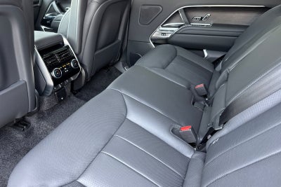 2026 Land Rover Range Rover SE LWB
