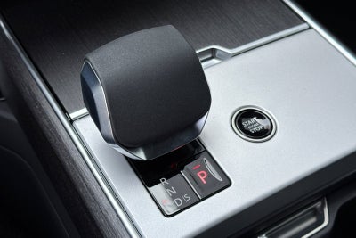 2026 Land Rover Range Rover SE LWB