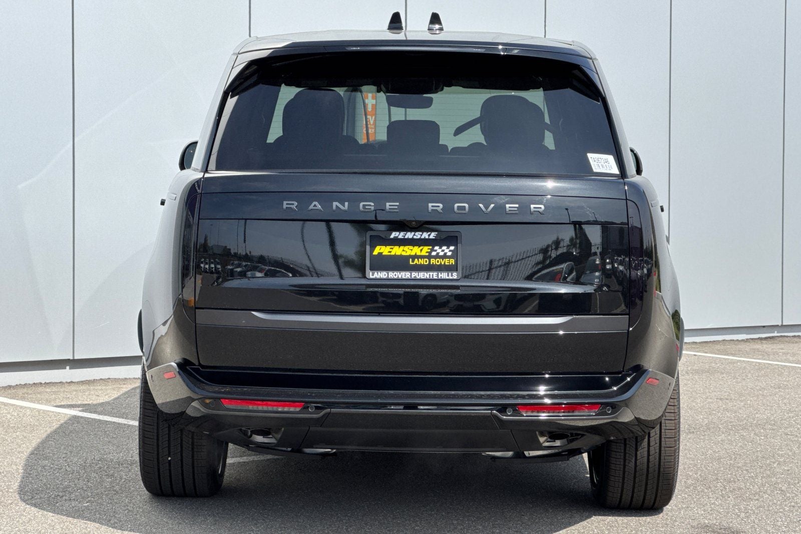 2026 Land Rover Range Rover SE LWB