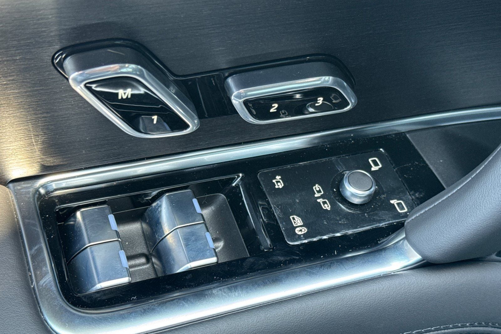 2026 Land Rover Range Rover SE LWB