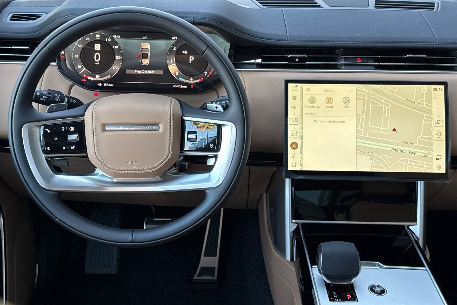 2026 Land Rover Range Rover SE LWB