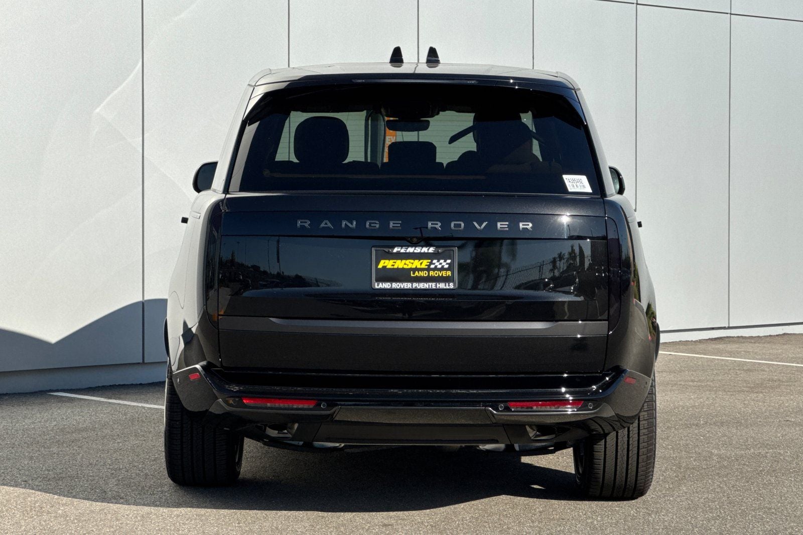 2026 Land Rover Range Rover SE LWB