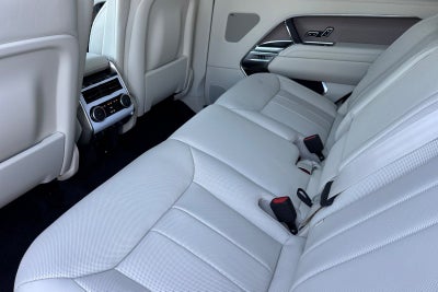 2026 Land Rover Range Rover SE LWB