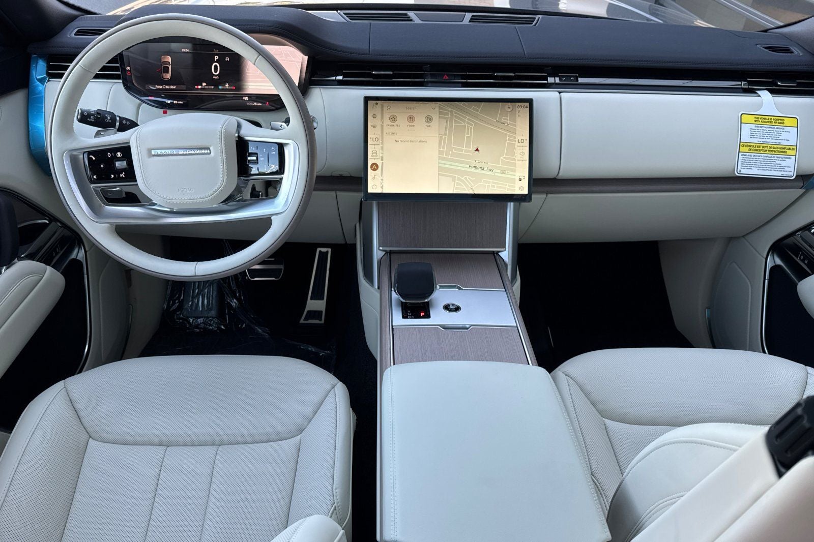 2026 Land Rover Range Rover SE LWB