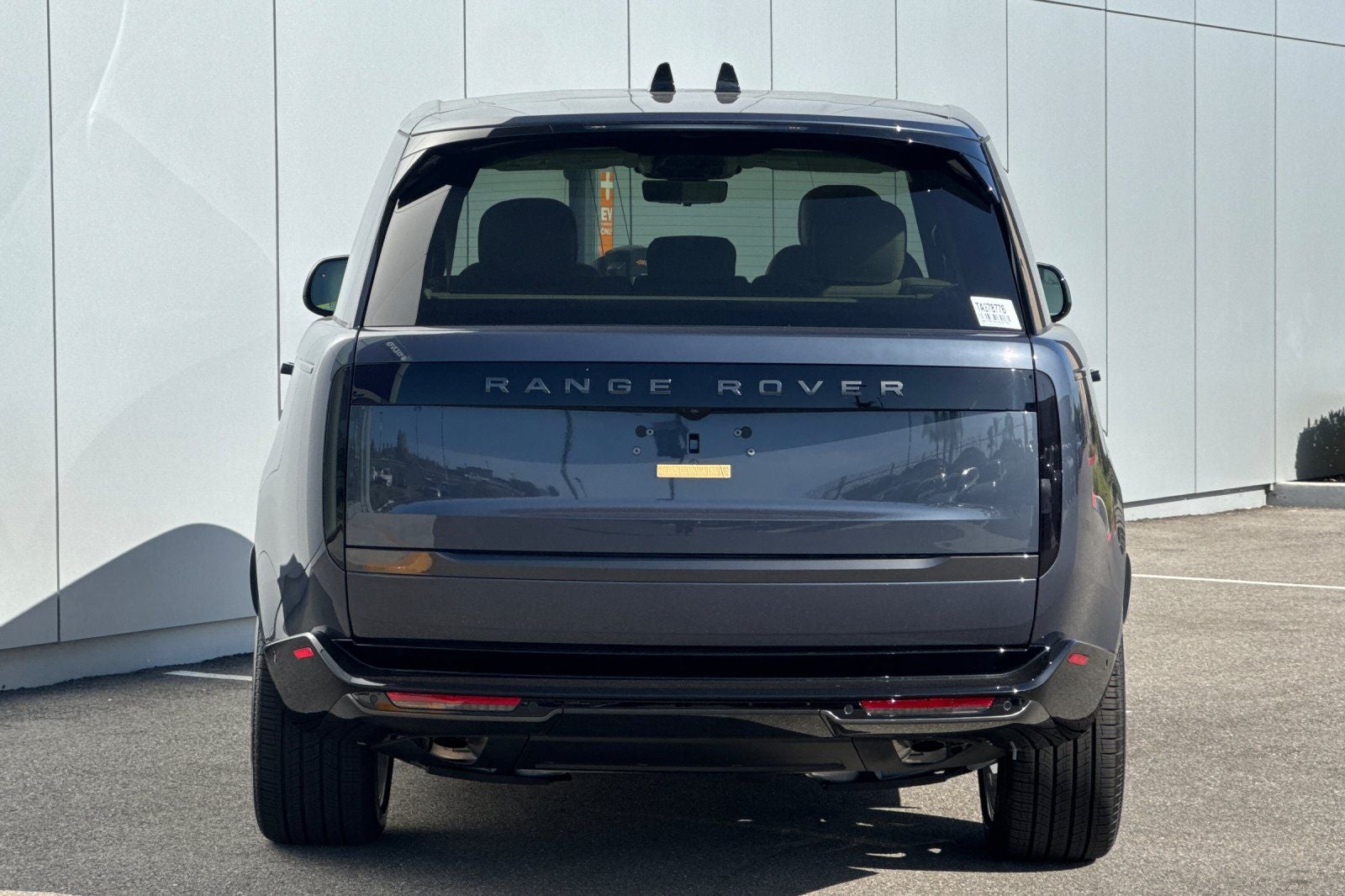 2026 Land Rover Range Rover SE LWB