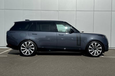 2026 Land Rover Range Rover SE LWB
