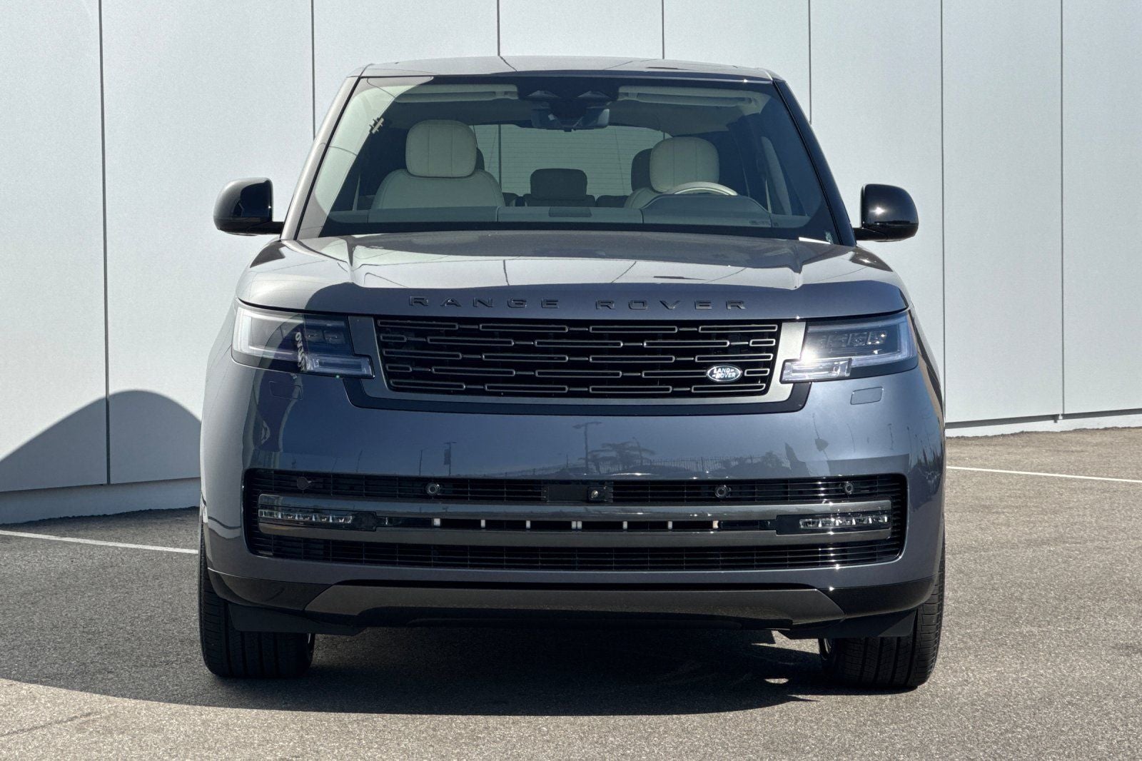 2026 Land Rover Range Rover SE LWB