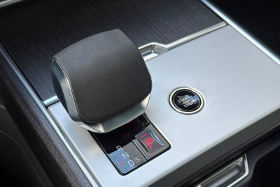 2026 Land Rover Range Rover SE LWB