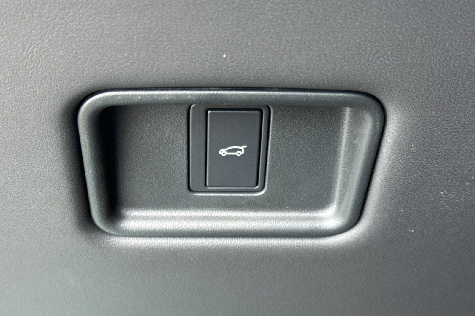 2026 Land Rover Range Rover SE LWB